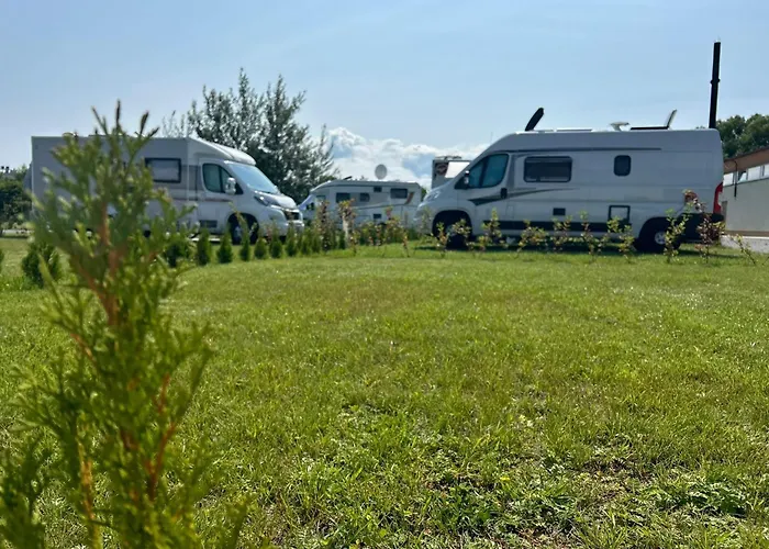 Camper Park Tocamper
